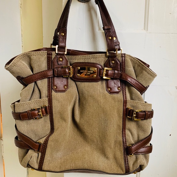 🎉Final Price Drop🎉Michael Kors Gansevoort - Picture 1 of 7